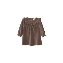 En Fant Kleedje Bruin