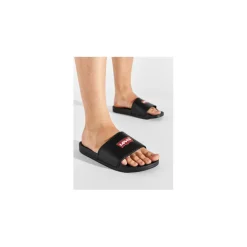 Levi's Slipper Zwart