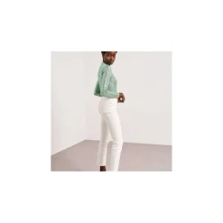 Selected By La.ra Broek Wit