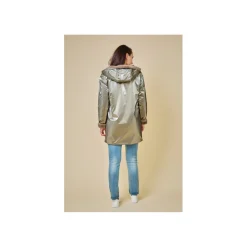 Selected By La.ra Jas Brons