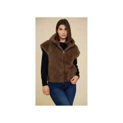 Selected By La.ra Jas Bruin