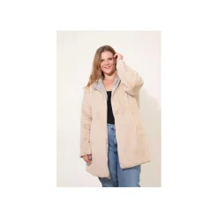 Selected By La.ra Jas Goud