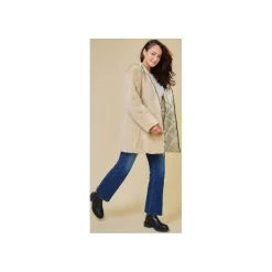 Selected By La.ra Jas Goud