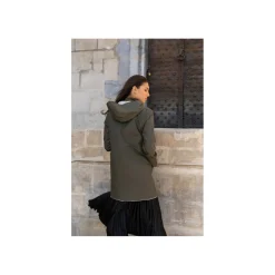 Selected By La.ra Jas Kaki