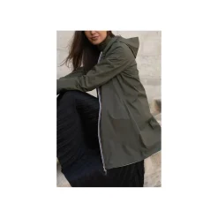 Selected By La.ra Jas Kaki