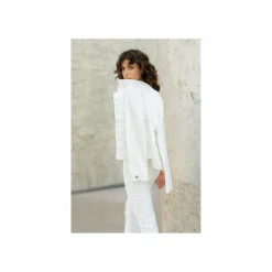 Selected By La.ra Jas Wit