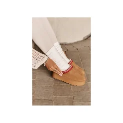 Selected By La.ra Klomp Camel