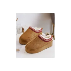 Selected By La.ra Klomp Camel