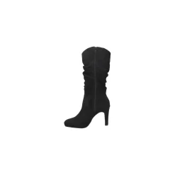 Selected By La.ra Laars Zwart