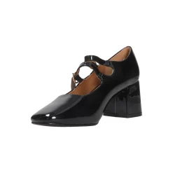 Selected By La.ra Riemschoen Zwart