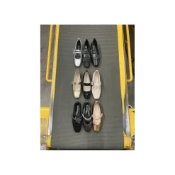 Selected By La.ra Riemschoen Zilver