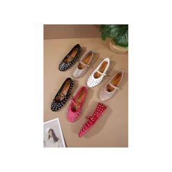 Selected By La.ra Riemschoen Zwart