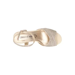 Selected By La.ra Sandaal Goud