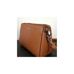 Selected By La.ra Schoudertas Camel