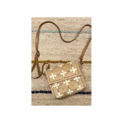 Selected By La.ra Schoudertas Beige