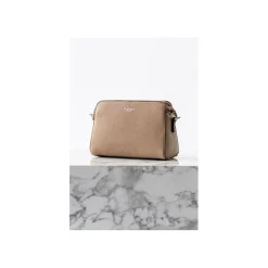 Selected By La.ra Schoudertas Beige