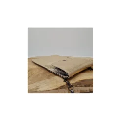 Selected By La.ra Schoudertas Goud