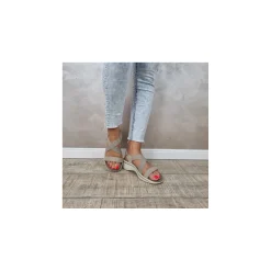 Skechers Comfortschoen Beige